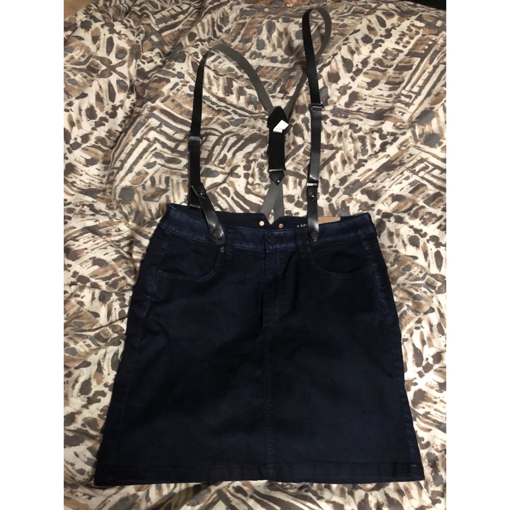 American Eagle sky high pencil skirt